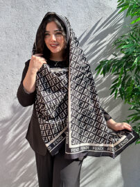 شال موهر مشکی مارک مادام بلا