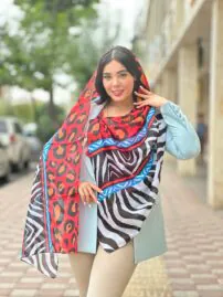 شال نخی طرحدار ترکیبی شال مادام بلا