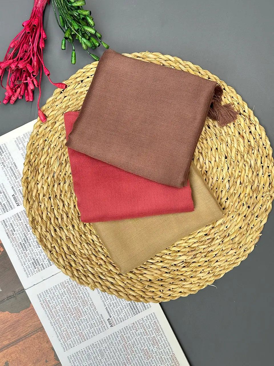 روسری تک رنگ نخی فروشگاه مادام بلا