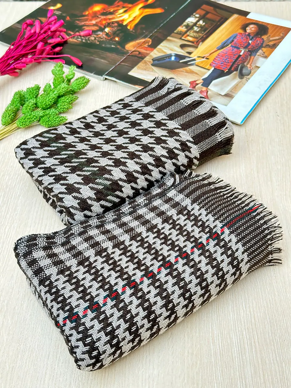 4099-min شال بافت پیچازی مادام بلا