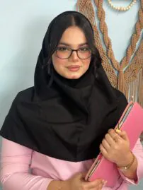 مقنعه نخی مشکی مادام بلا رشت