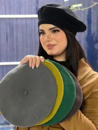 کلاه بافت ریز تک رنگ مادام بلا رشت