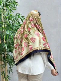 روسری طرح گل هرمس نخی زنانه