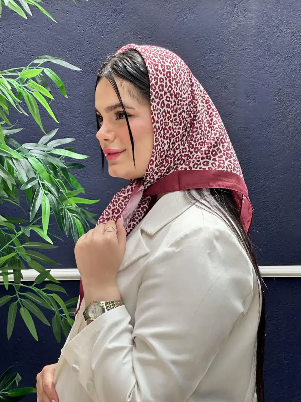 مینی اسکارف نخی طرح پلنگی مادام بلا