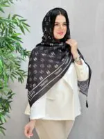 شال مارک پلیسه مشکی
