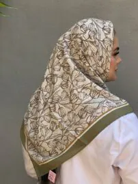 روسری نخی طرحدار زنانه