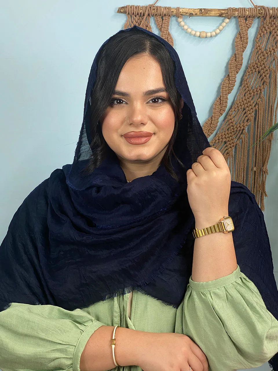 شال نخی تک رنگ