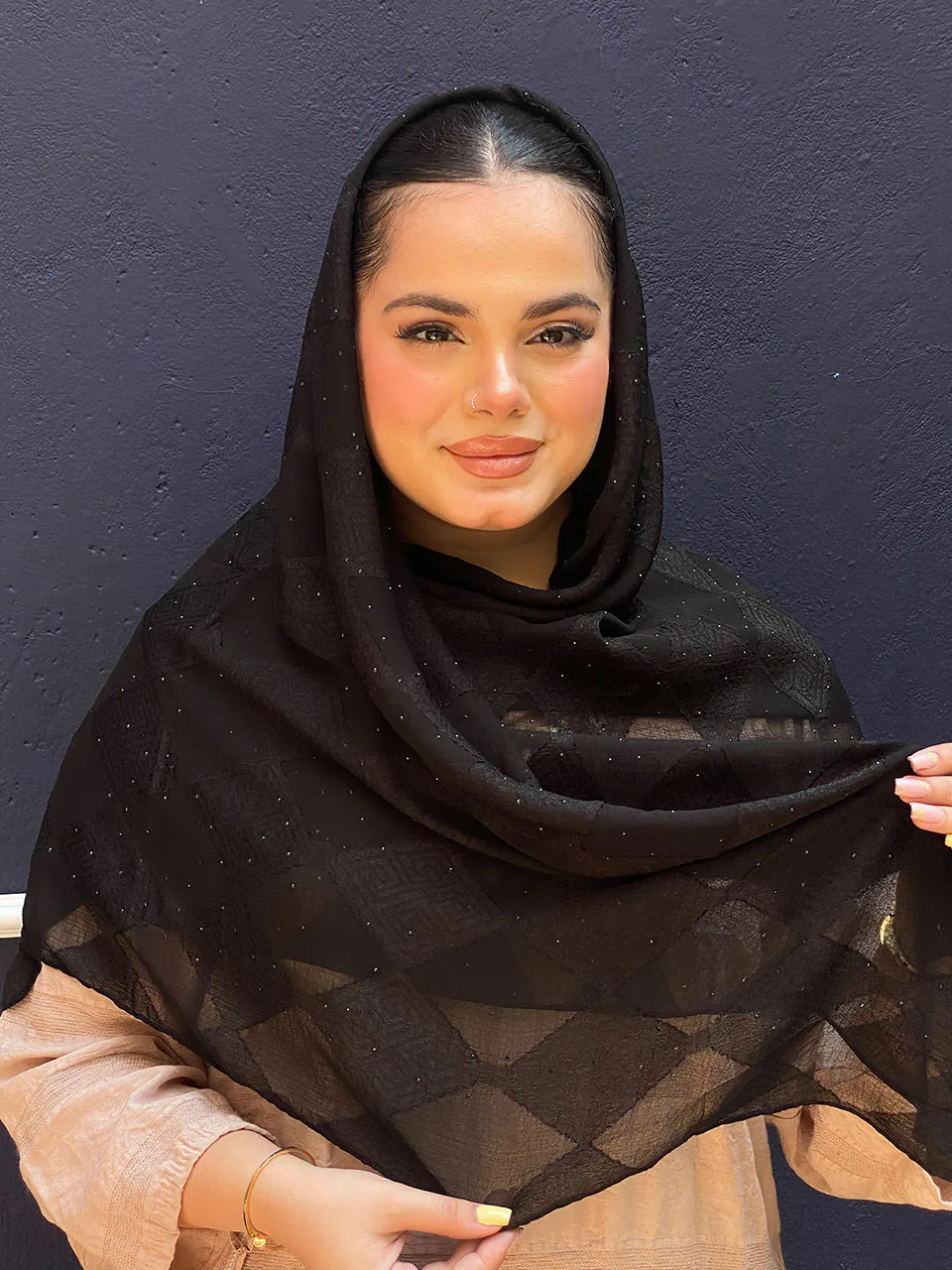 روسری مشکی طرحدار یاخما