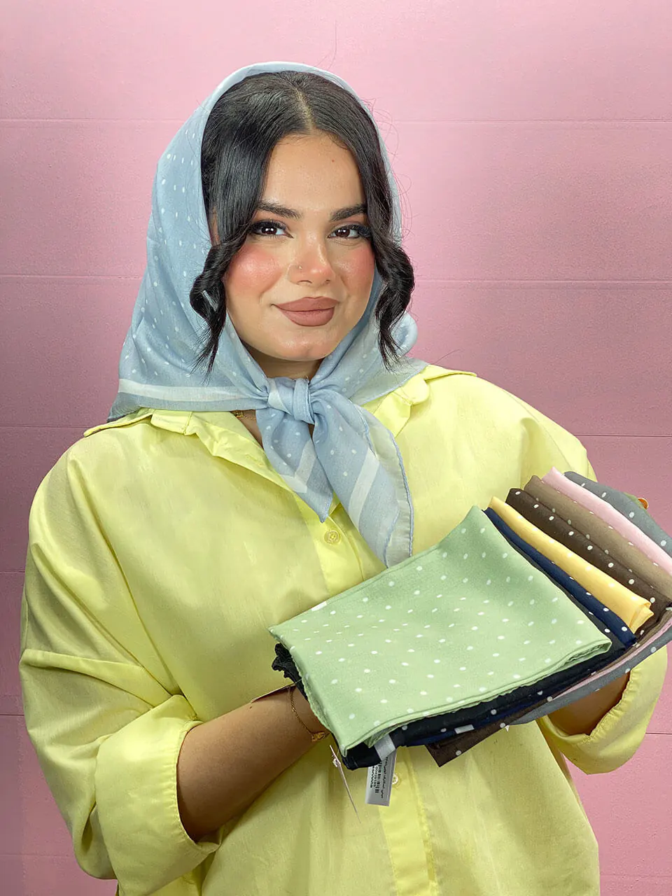 مینی اسکارف نخی توپی مادام بلا