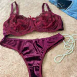 ست لباس زیر گیپور و مخمل