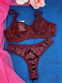 ست لباس زیر گیپور و مخمل