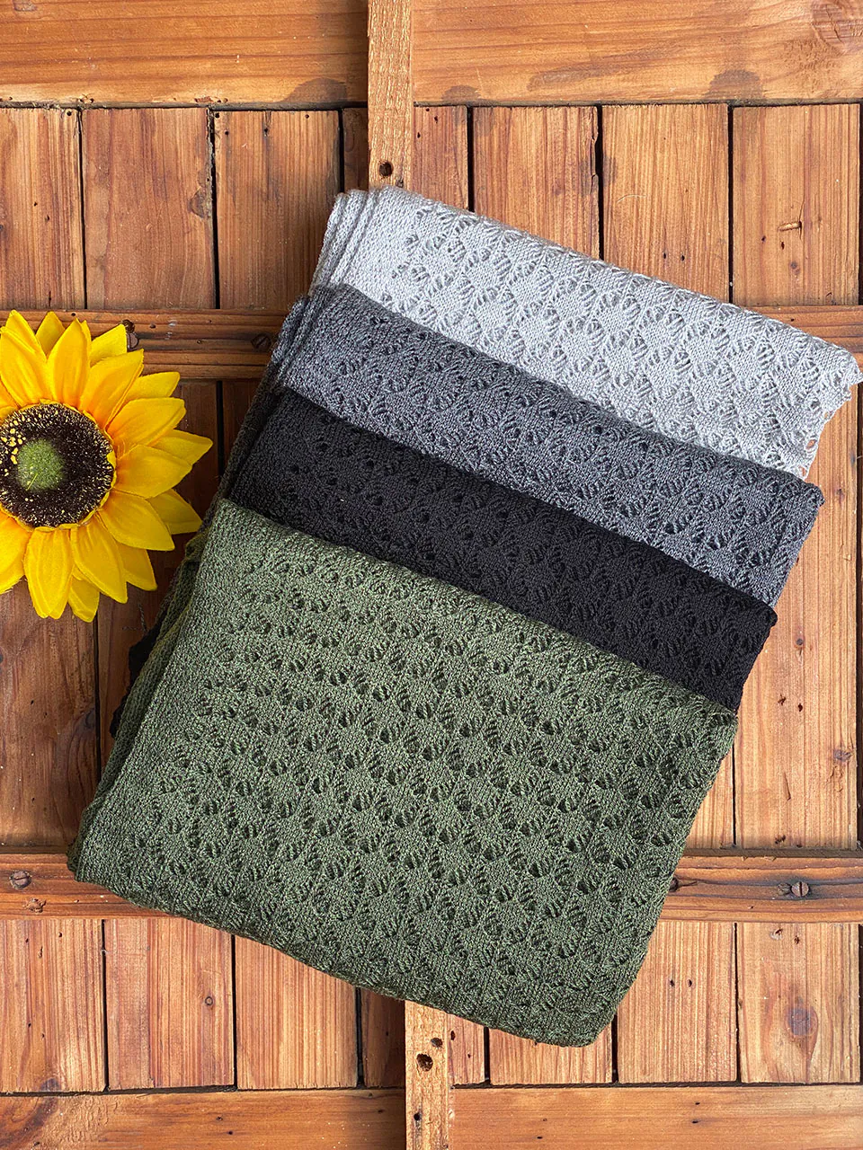 شال رنگی بافت پاییزه مادام بلا رشت