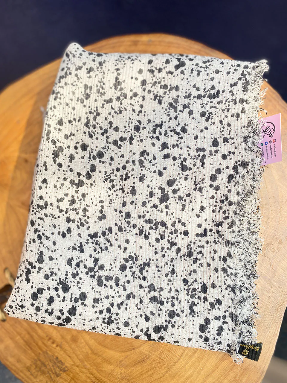 شال طرحدار نخی دورریش