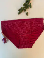 شورت زرشکی نخی مادام بلا