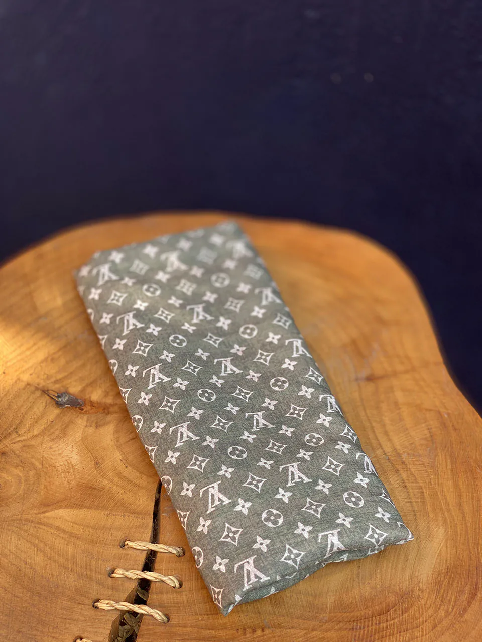 6755-min شال نخی لویی ویتون مادام بلا