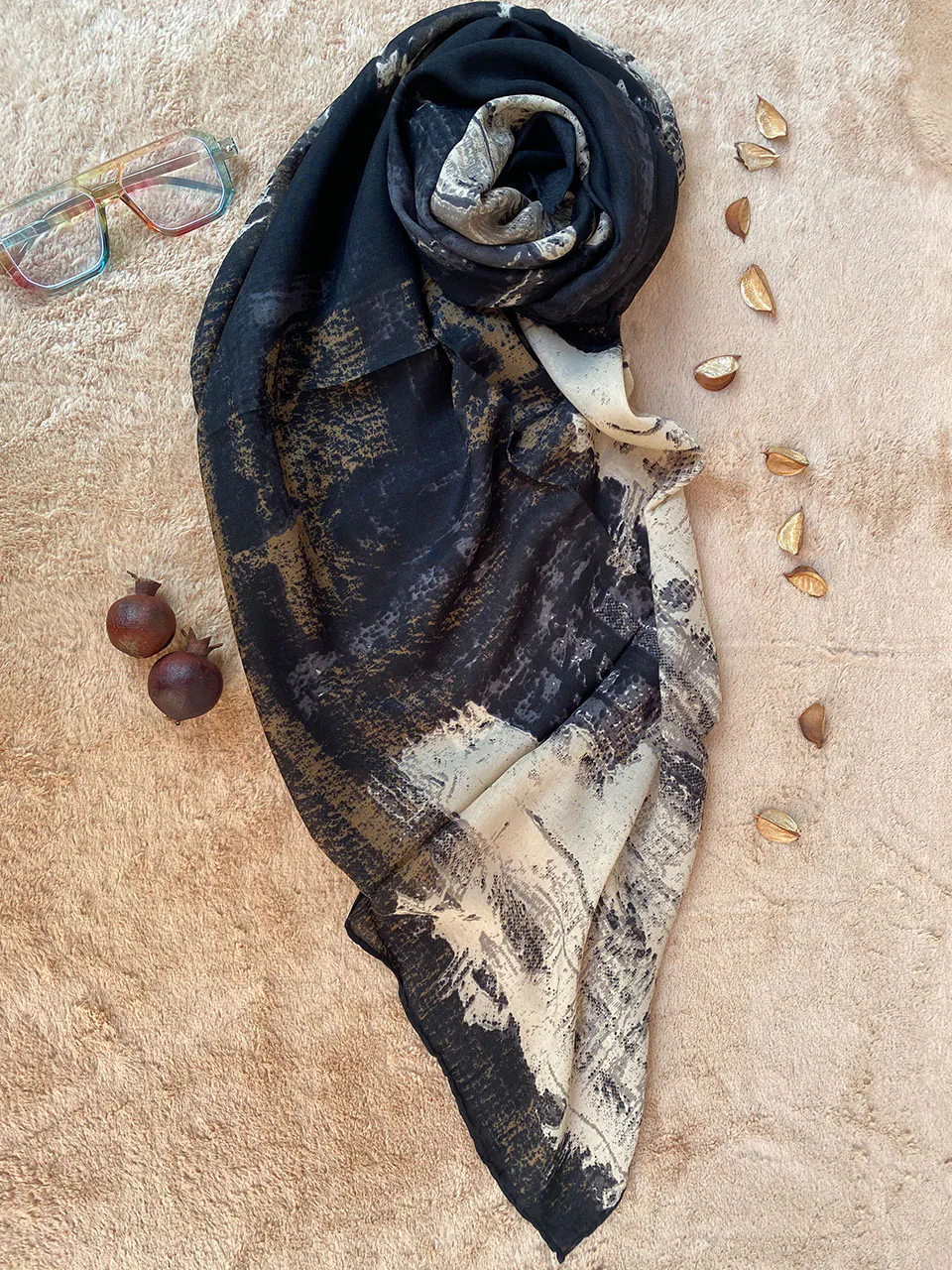 روسری نخی طرحدار زنانه مادام بلا