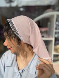 روسری سه گوش لبه توری رها