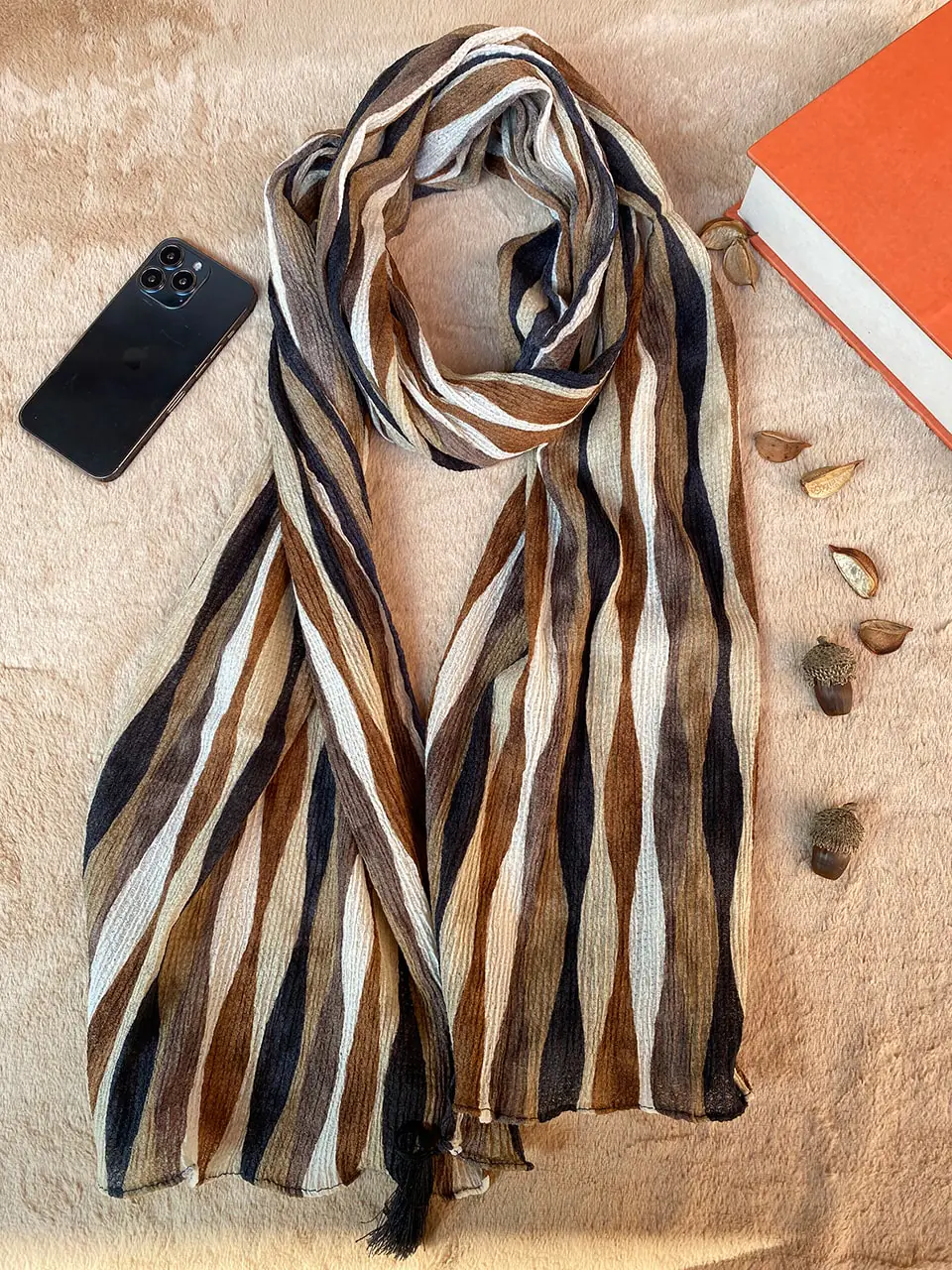 شال برشکا طرح لوزی دخترانه