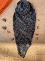 روسری لبه دست دوزی دخترانه