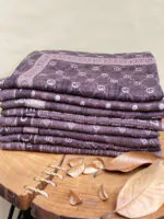 شال قهوه ای مارک برشکا