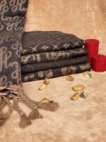 بیگ اسکارف طرحدار ضخیم فروشگاه مادام بلا