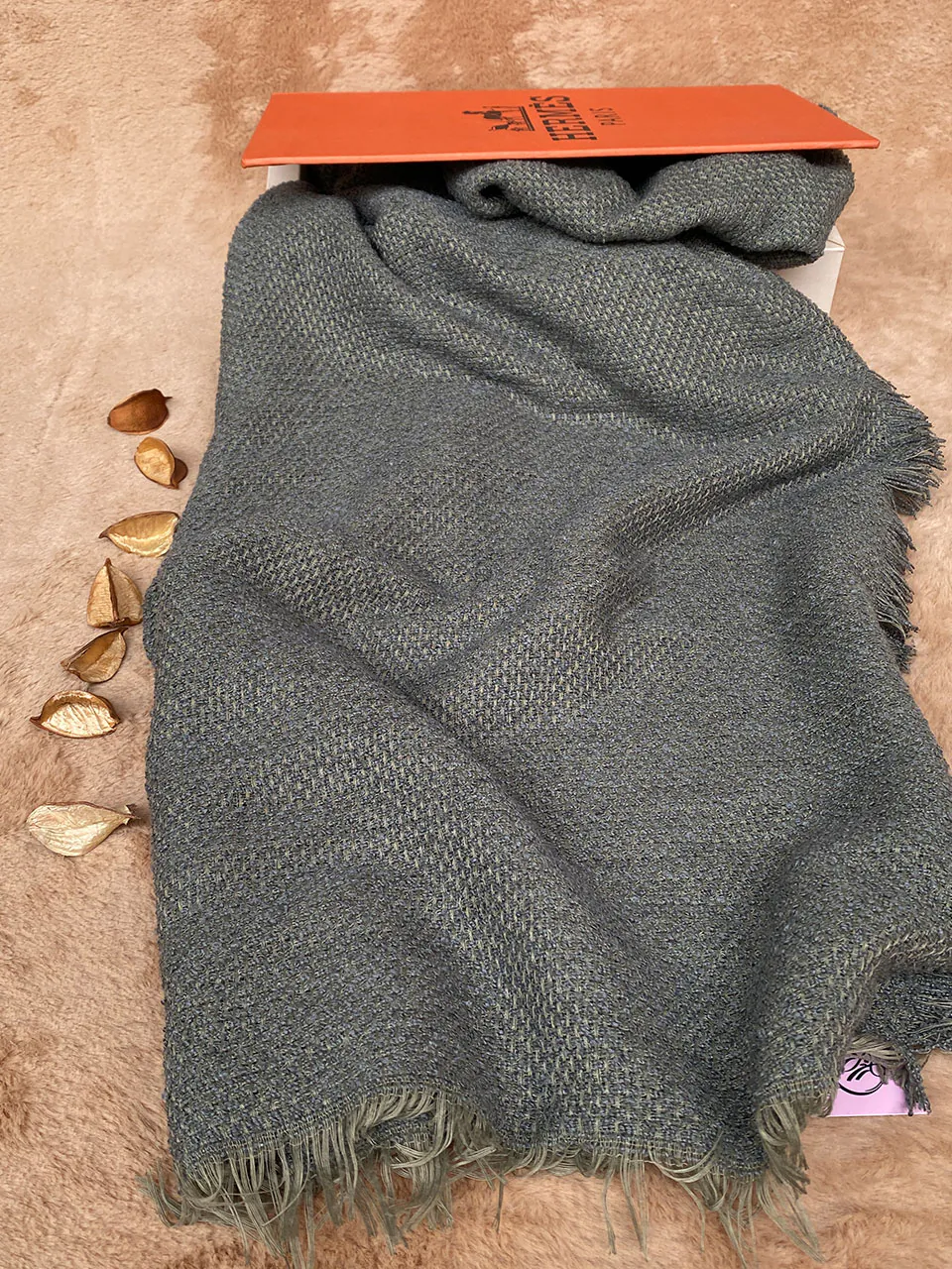 شال کنفی تک رنگ دورریش