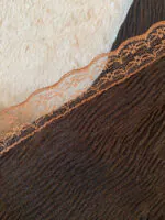 شال برشکا پلیسه ریز شال مادام بلا