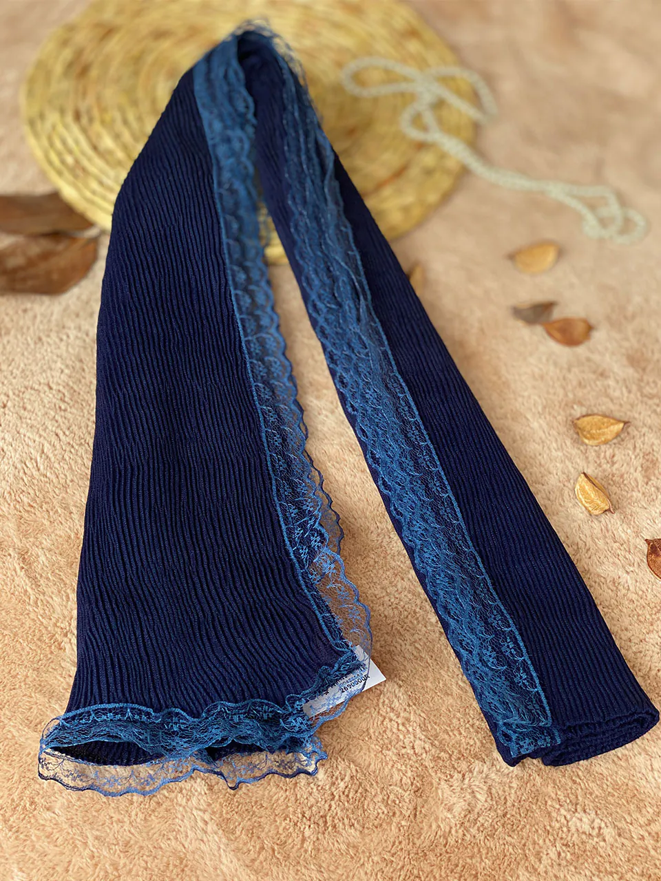 شال برشکا پلیسه ریز شال مادام بلا