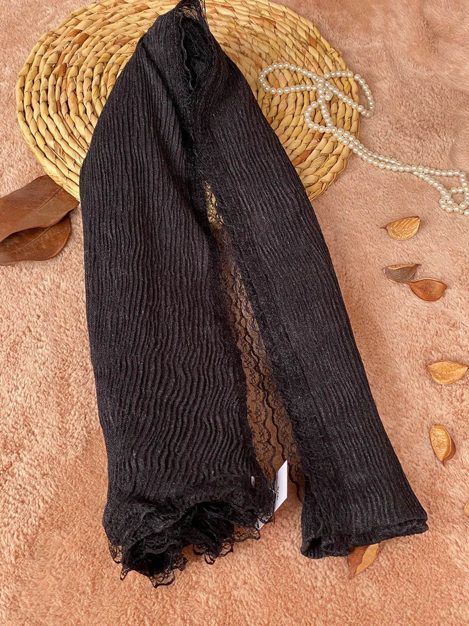 شال برشکا پلیسه ریز شال مادام بلا