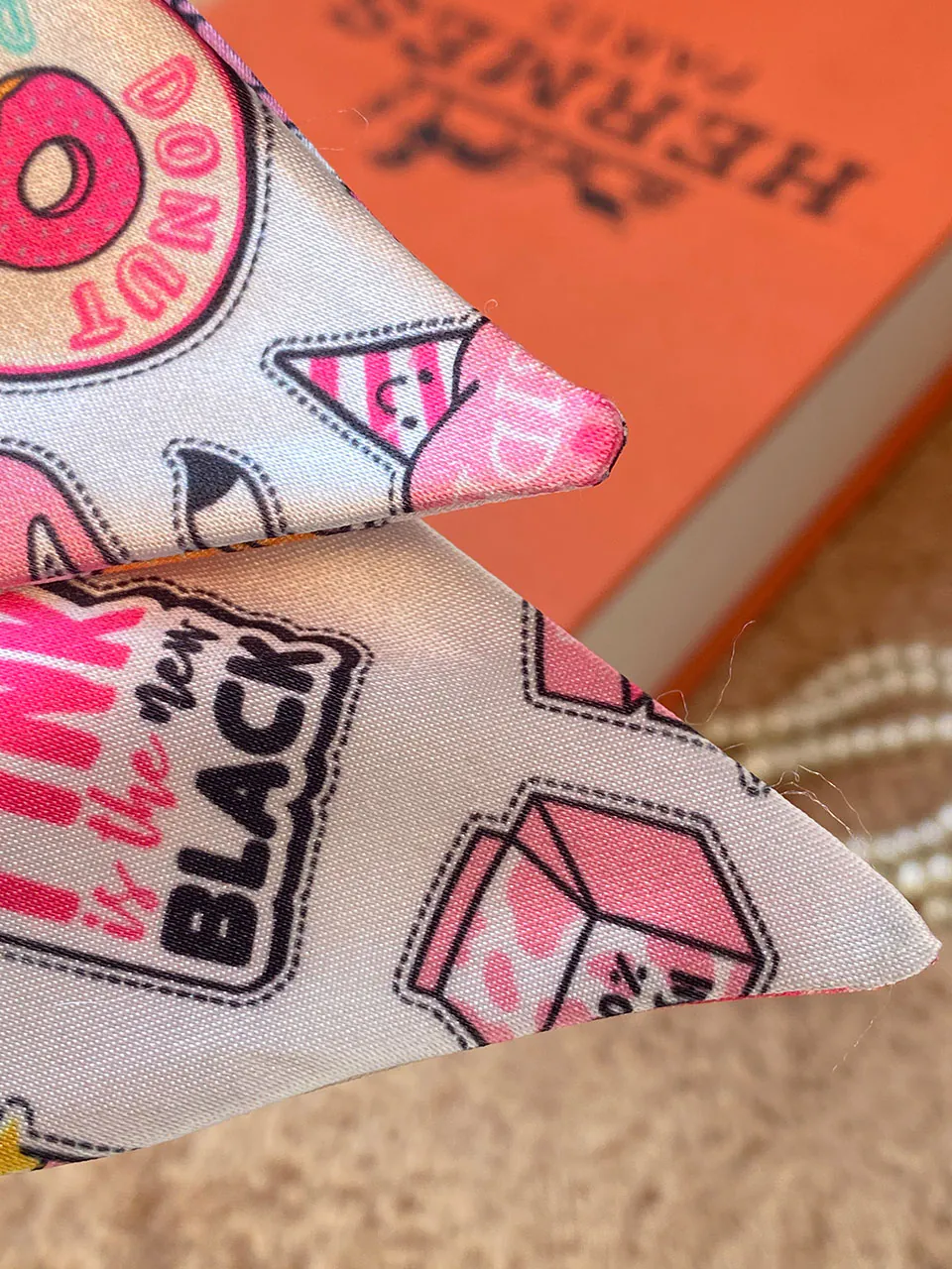 اسکرانچی دخترونه پاپیونی