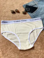 شورت کبریتی فانریپ راه راه رنگی مادام بلا