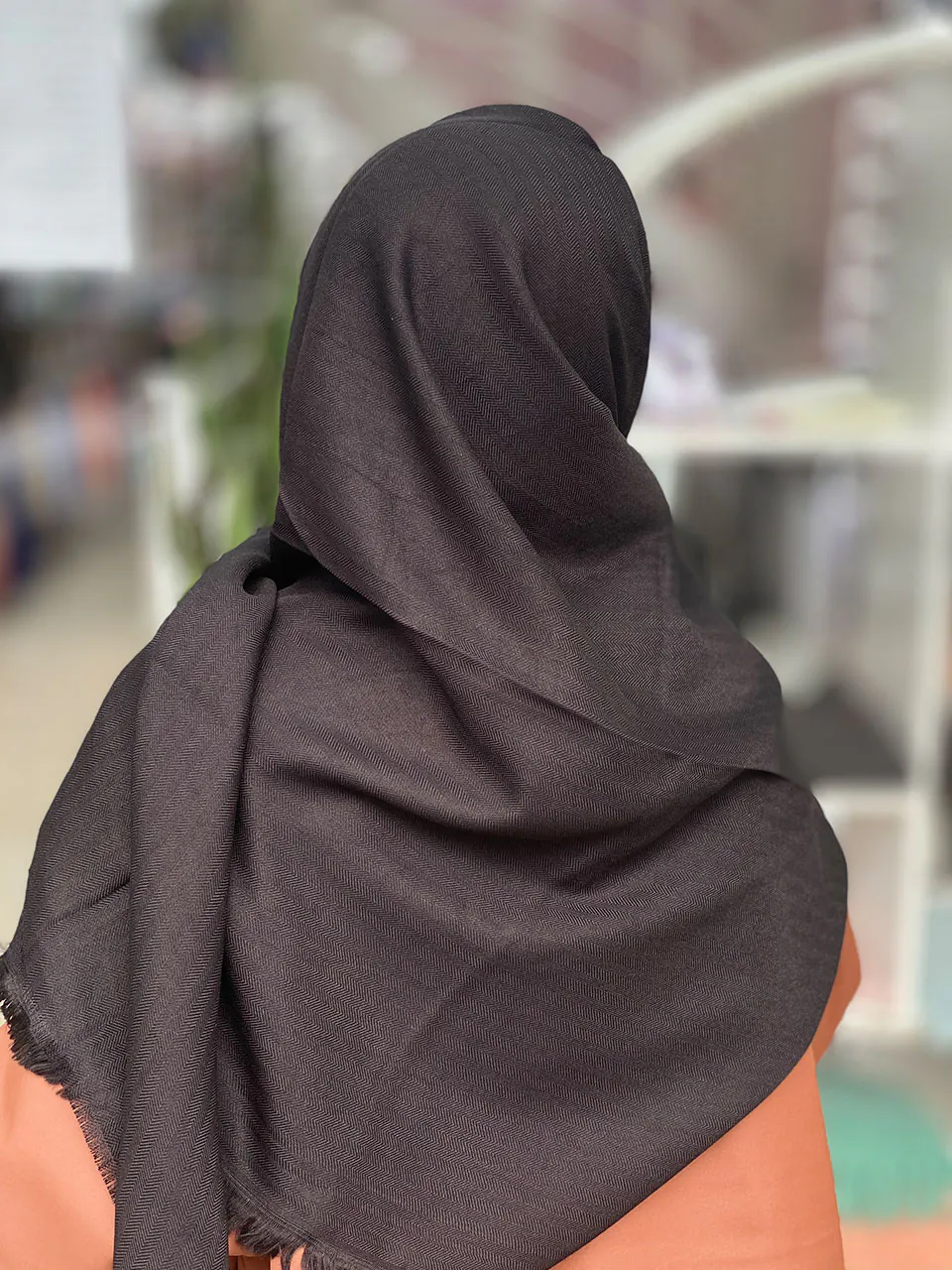 روسری تک رنگ مشکی کشمیر