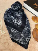 روسری نخی طرحدار زنانه