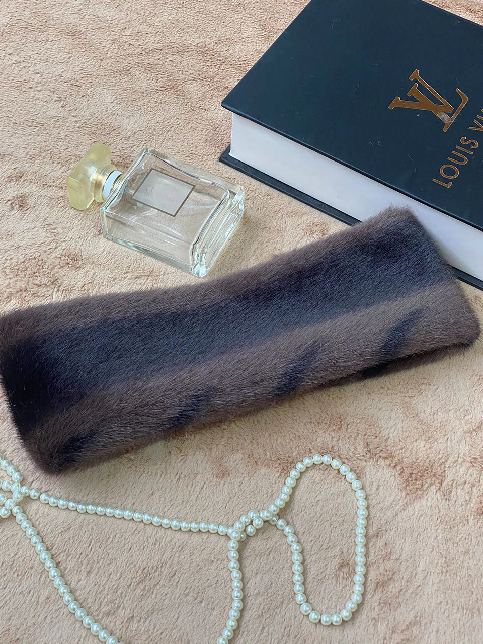 هدبند خز روسی طرحدار فروشگاه مادام بلا رشت