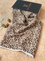 شال پلیسه پلنگی