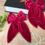 گیره فرانسوی مخمل قرم یلدایی