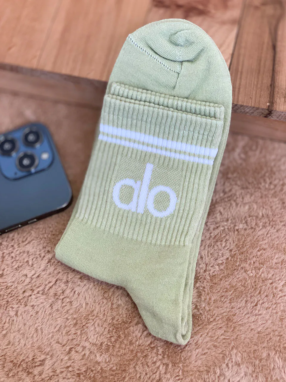 جوراب ساق بلند زنانه الو