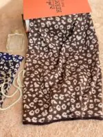 شال پلیسه پلنگی دور گان مادام بلا