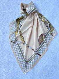 مینی اسکارف دیور