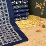 شال موهر مخمل سرمه ای