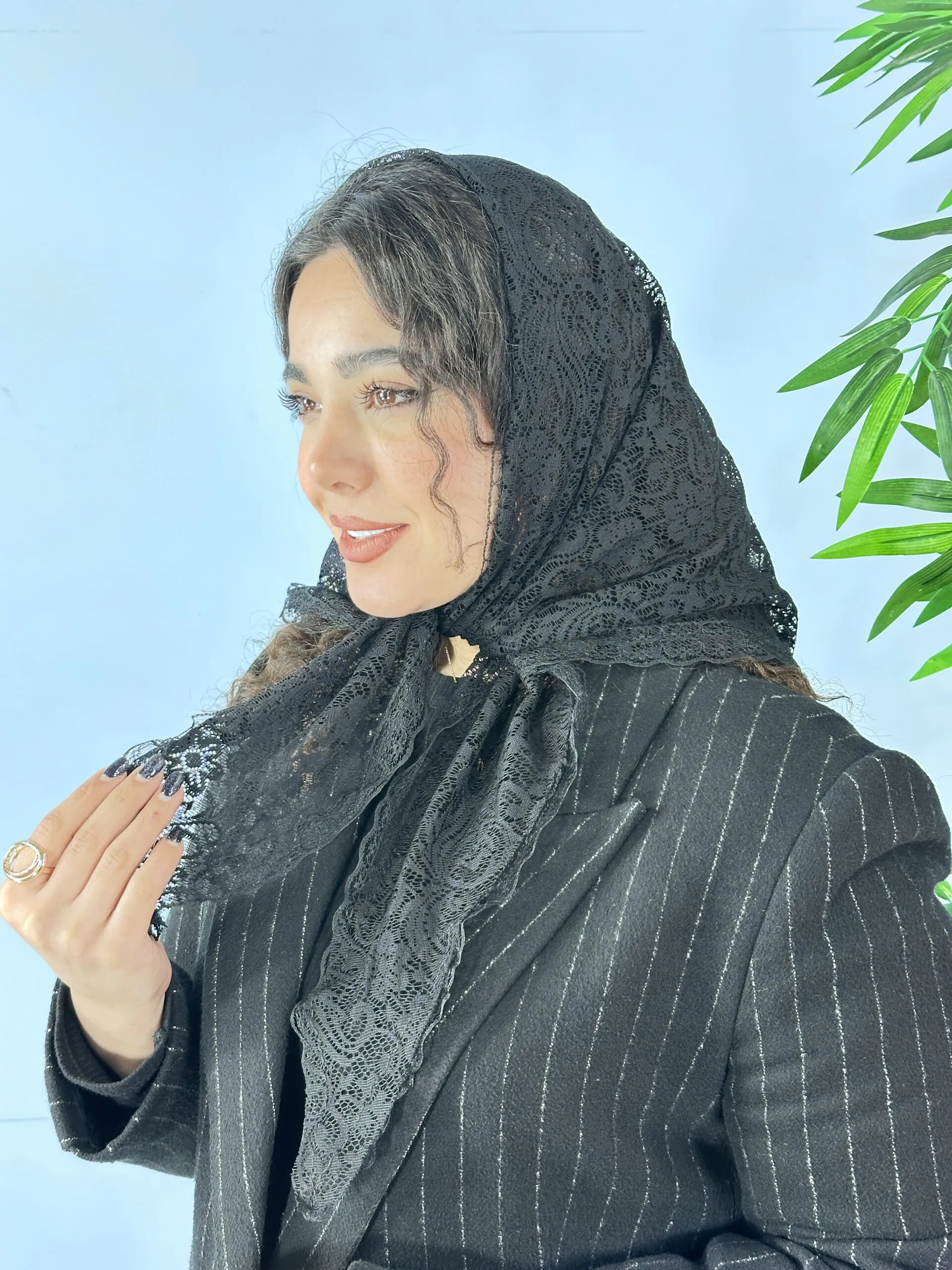 IMG_0360 روسری سه گوش دانتل (7001) - Image 1